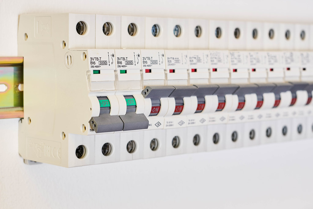 A Comprehensive Guide About Residual Current Circuit Breakers (RCCB) Working Principle